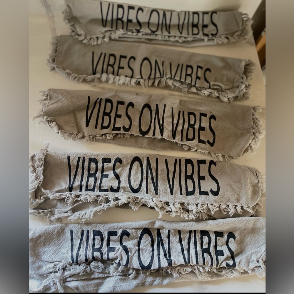 Custom made VIBES 6 Large Cloth Cotton World Market Dinner Napkins grey  20x20”